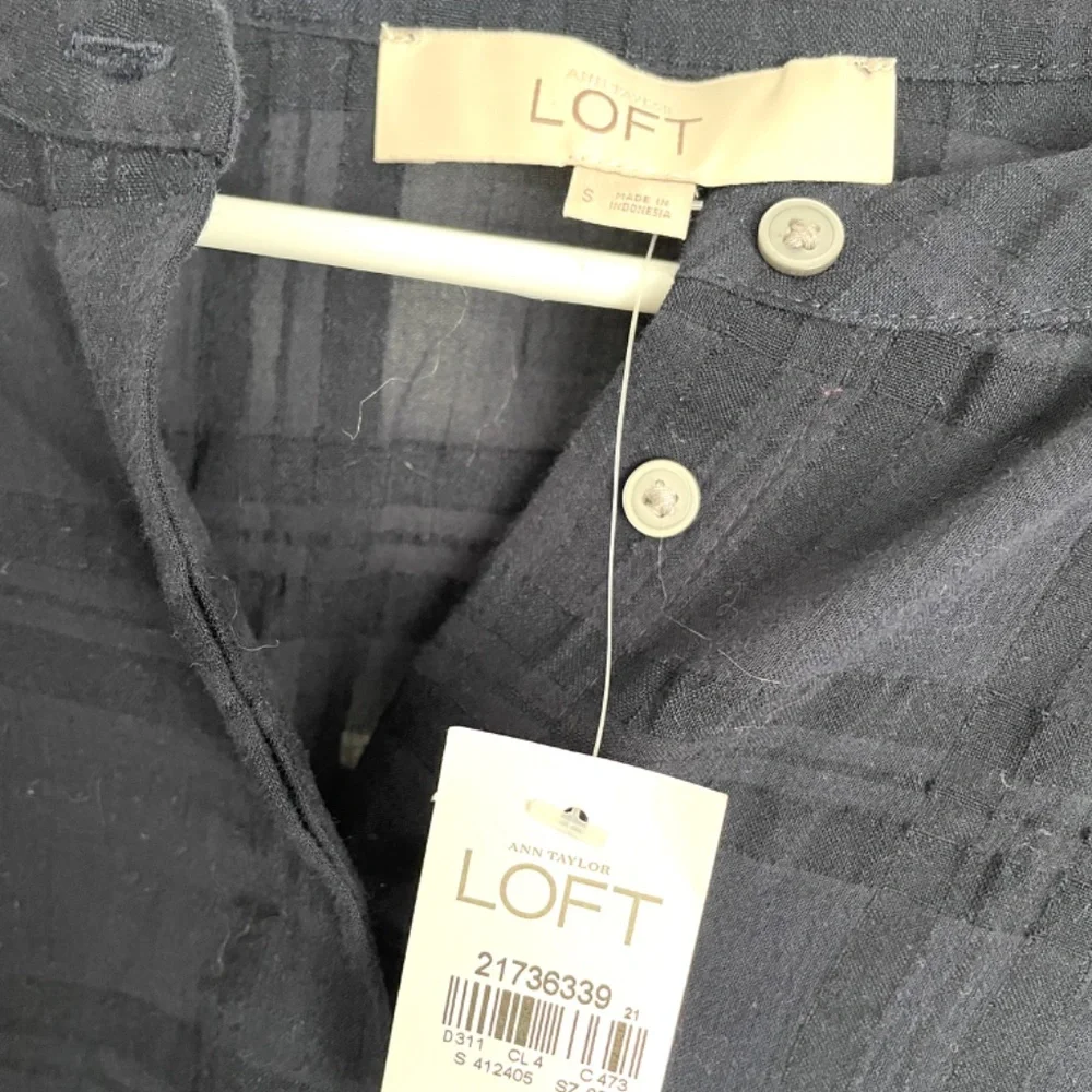Loft Navy Blue Peolum Top NWT Size Small - Picture 2 of 7